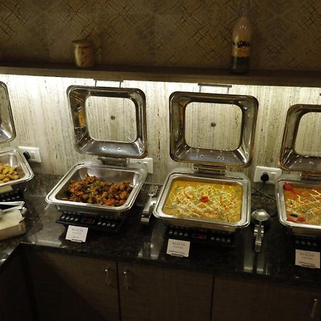 Anaya Beacon Hotel, Jāmnagar מראה חיצוני תמונה